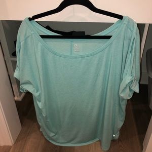 GAP Tops - GapFit Breathe Roll Sleeve T-Shirt GAP Tops - GapFit Breathe Roll Sleeve T-Shirt